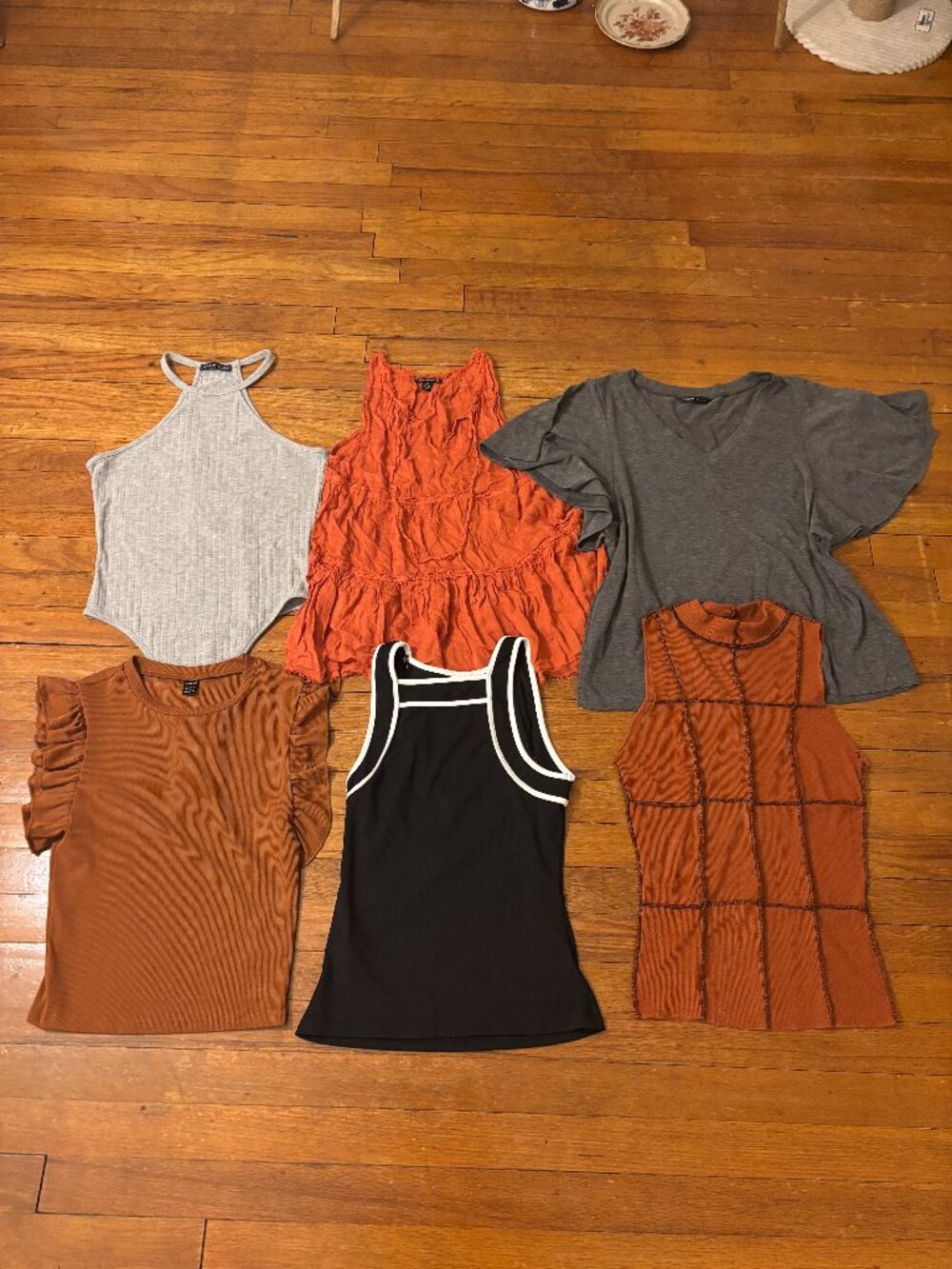 Bundle of 6 Womens Shirts - Tank Tops for Summer! Great Deal!